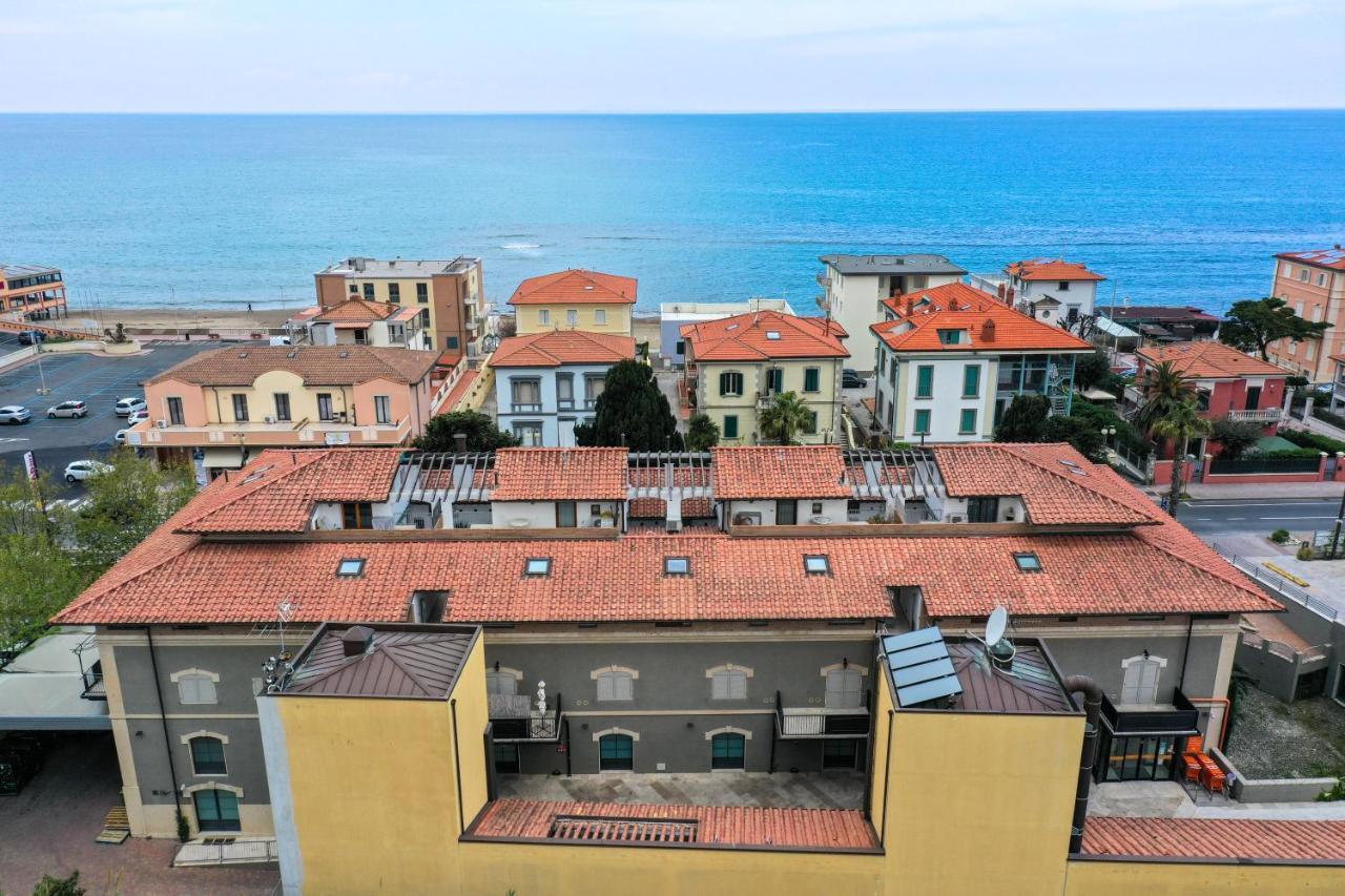 Casa Velia 78Mq A 30 Metri Dal Mare Di San Vincenzo Exterior foto