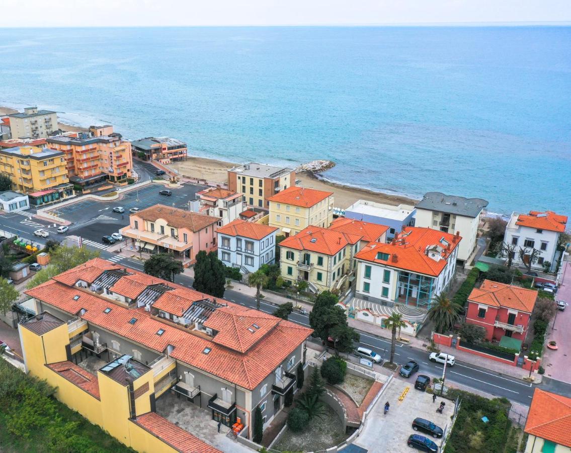 Casa Velia 78Mq A 30 Metri Dal Mare Di San Vincenzo Exterior foto